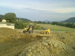 Prima fase realizzazione piscina: scavo